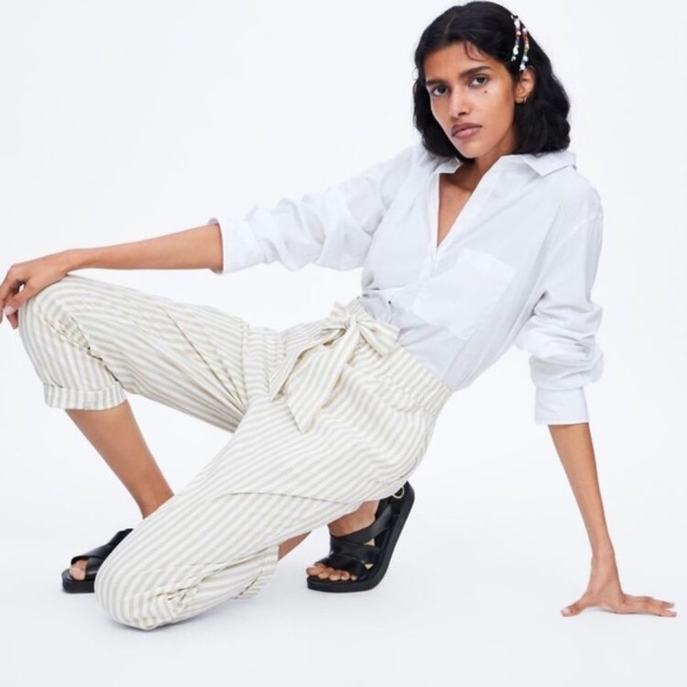 NWT Zara striped trousers with tie belt. Size M.